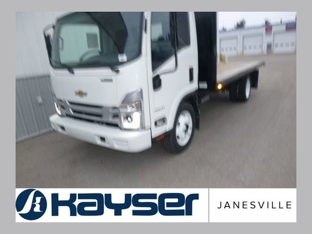 2024 Chevrolet Low Cab Forward Base's photo