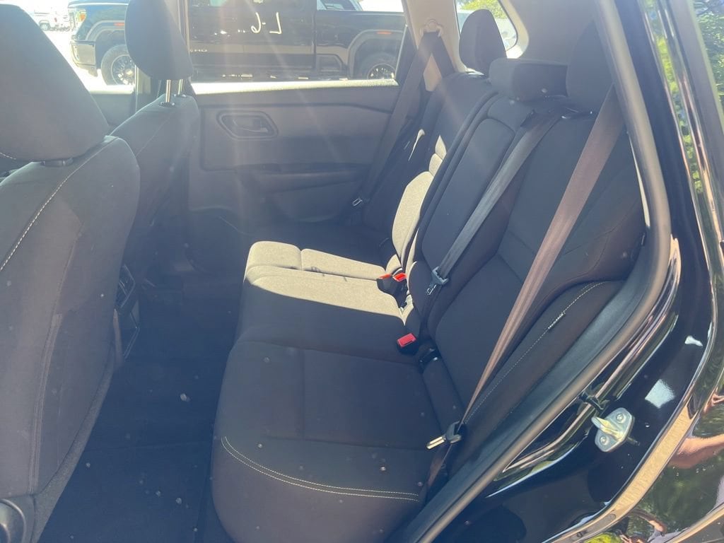 2024 Nissan Rogue S - Photo 31