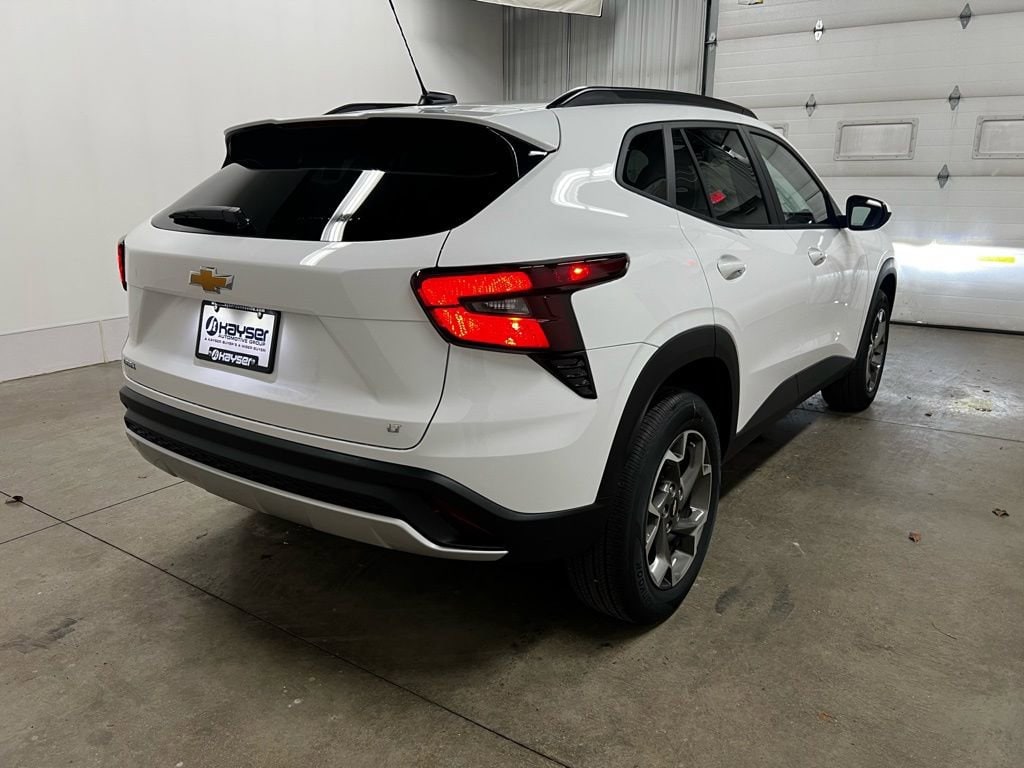 New 2026 Chevrolet Trax LT SUV