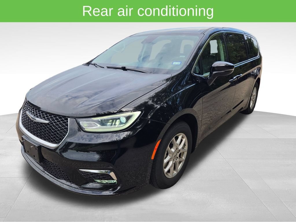 2024 Chrysler Pacifica Touring L - Photo 10