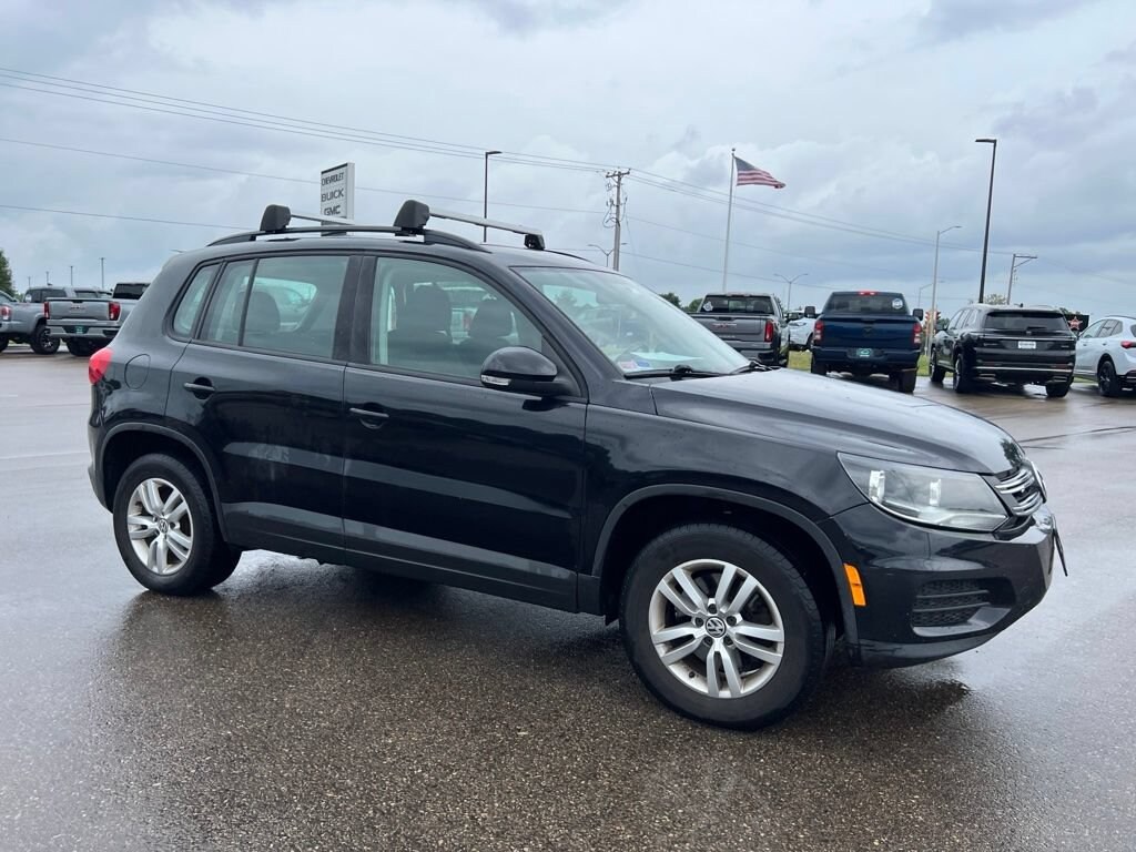 Used 2015 Volkswagen Tiguan S SUV