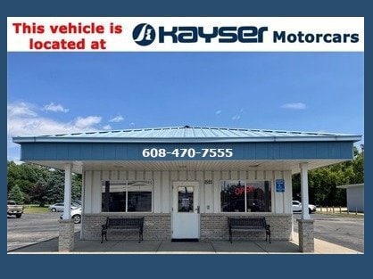 Used 2009 Chevrolet HHR LT with VIN 3GNCA23B89S559912 for sale in Janesville, WI