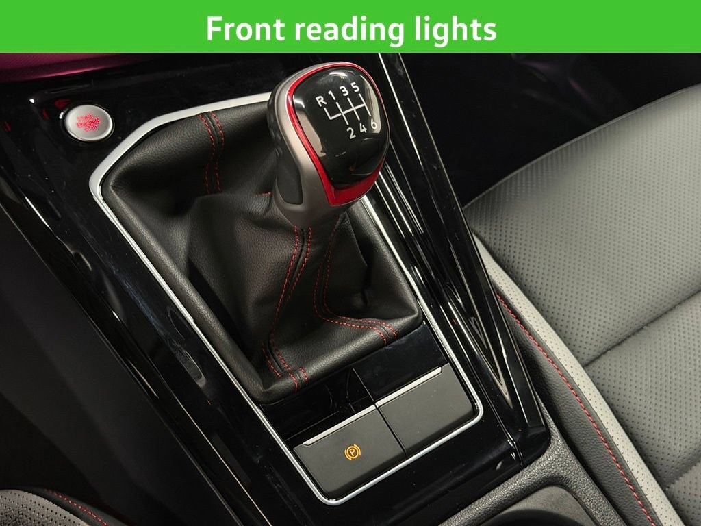 2024 Volkswagen Golf GTI SE - Photo 28