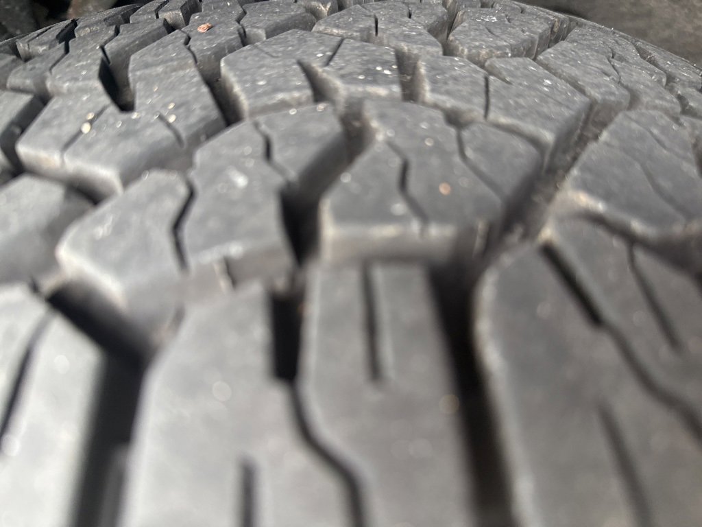 2016 Chevrolet Silverado 1500 LT photo 3