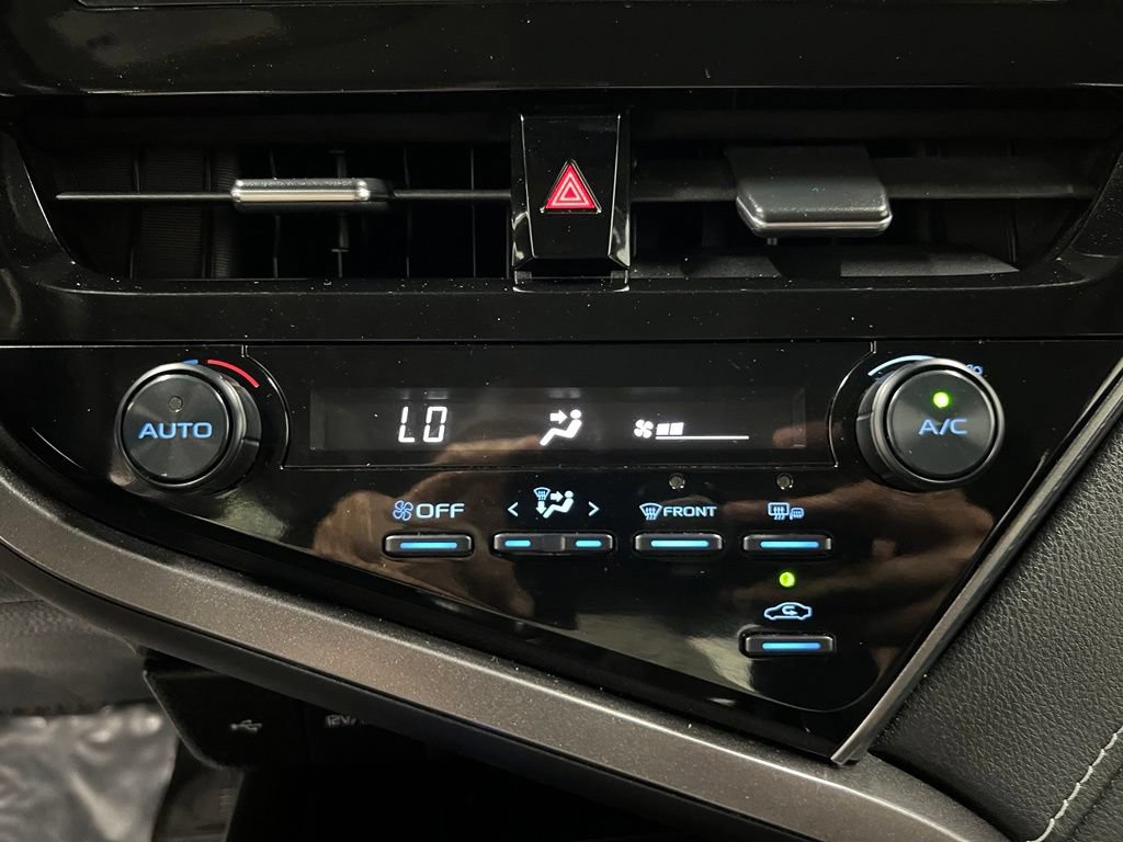 2024 Toyota Camry SE - Photo 20