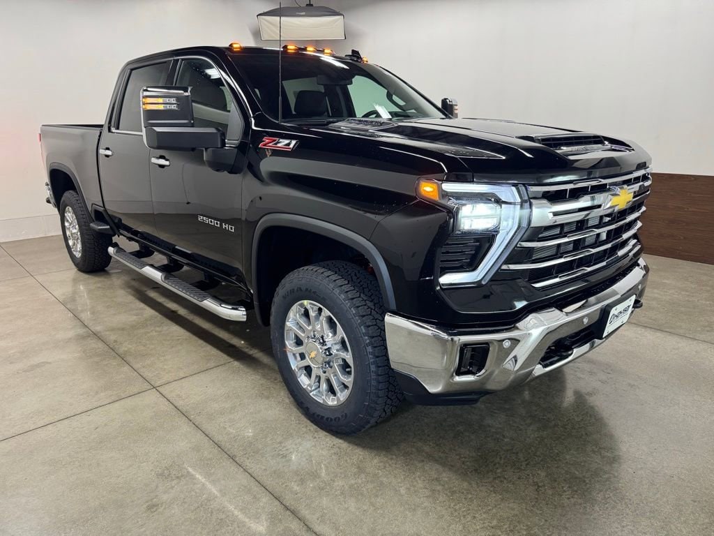2025 Chevrolet Silverado 2500HD LTZ's photo