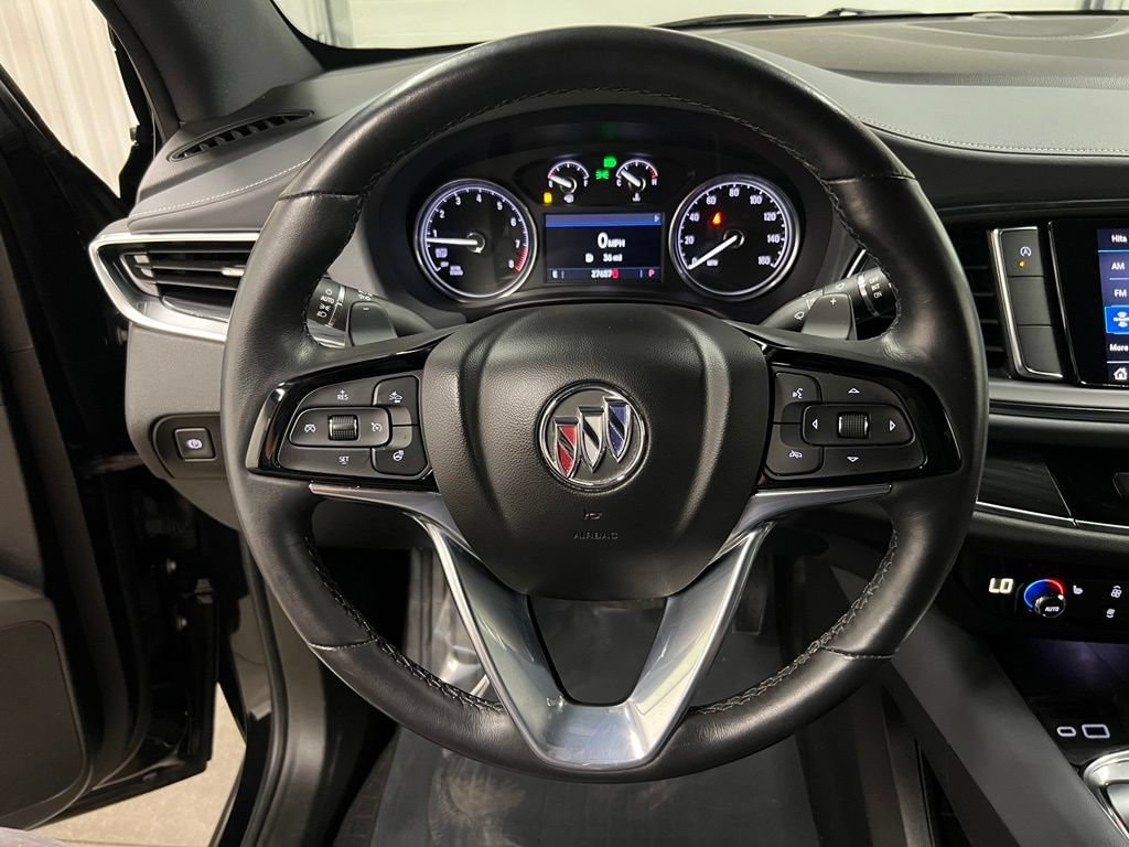 2023 Buick Enclave Essence - Photo 17