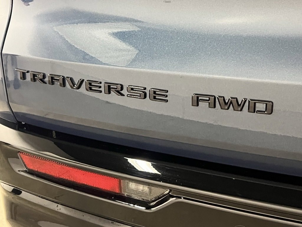 New 2026 Chevrolet Traverse RS SUV
