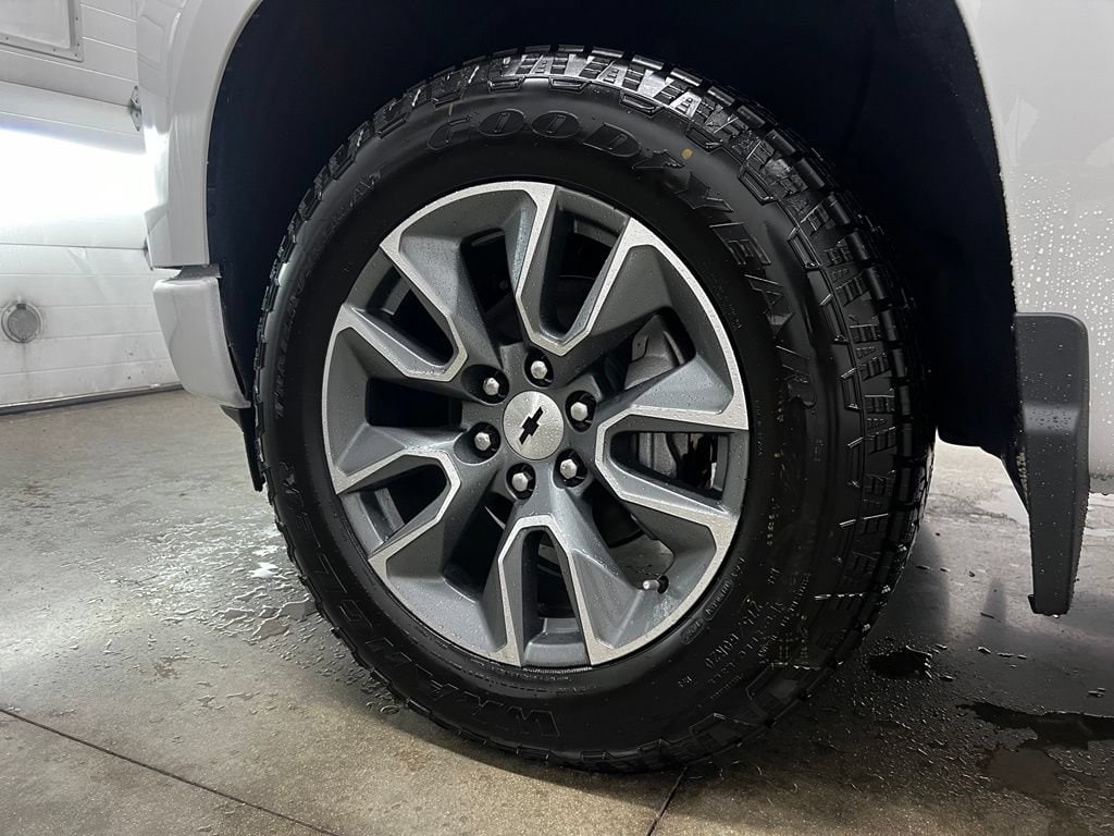 2026 Chevrolet Silverado 1500 RST - Photo 13