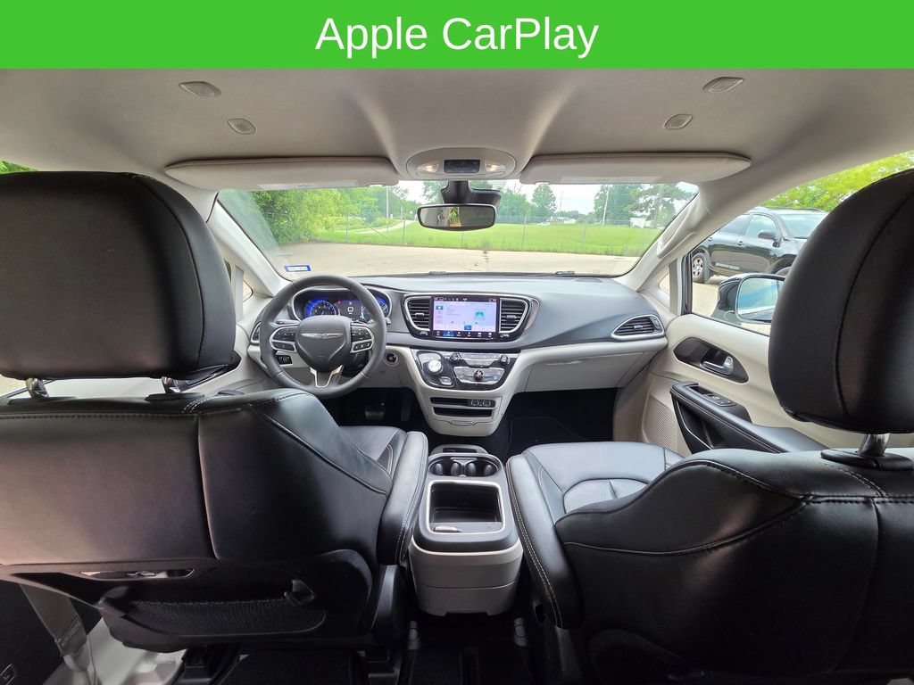 2024 Chrysler Pacifica Touring L - Photo 31