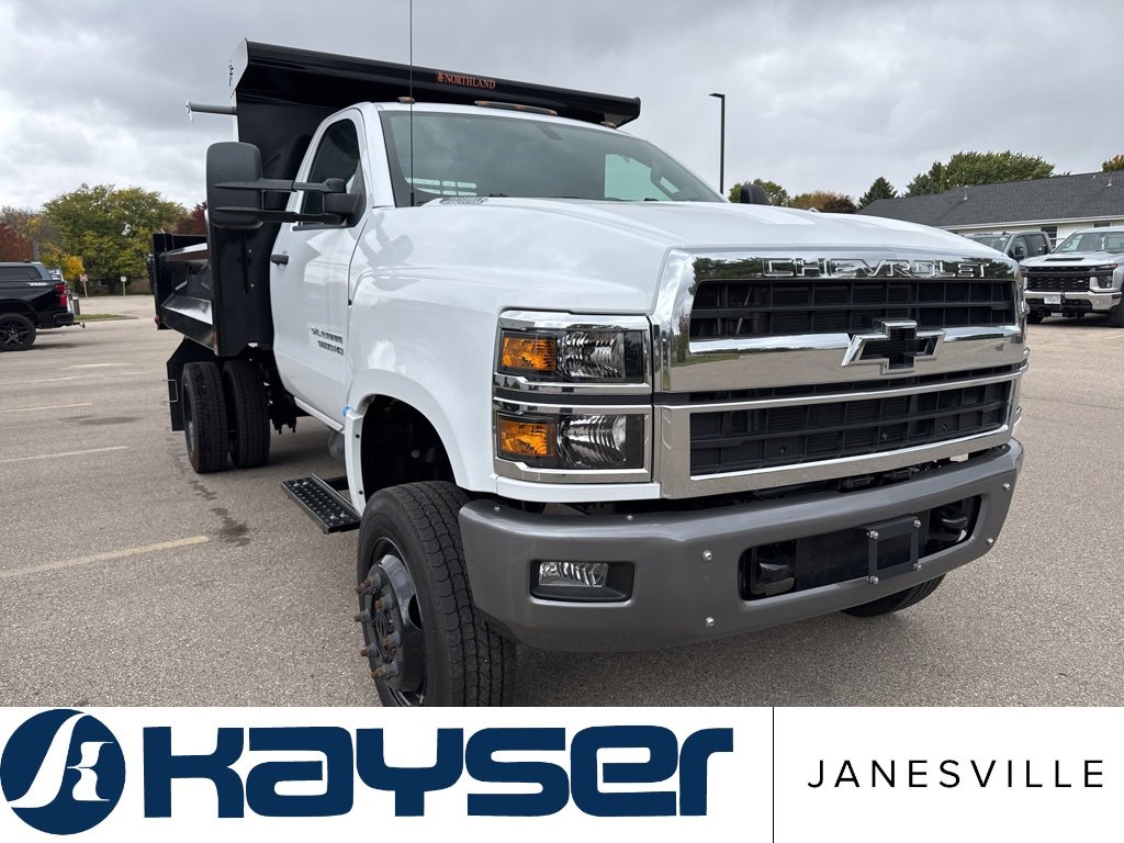 2024 Chevrolet Silverado 4500 Medium Duty Chassis Cab Work Truck's photo