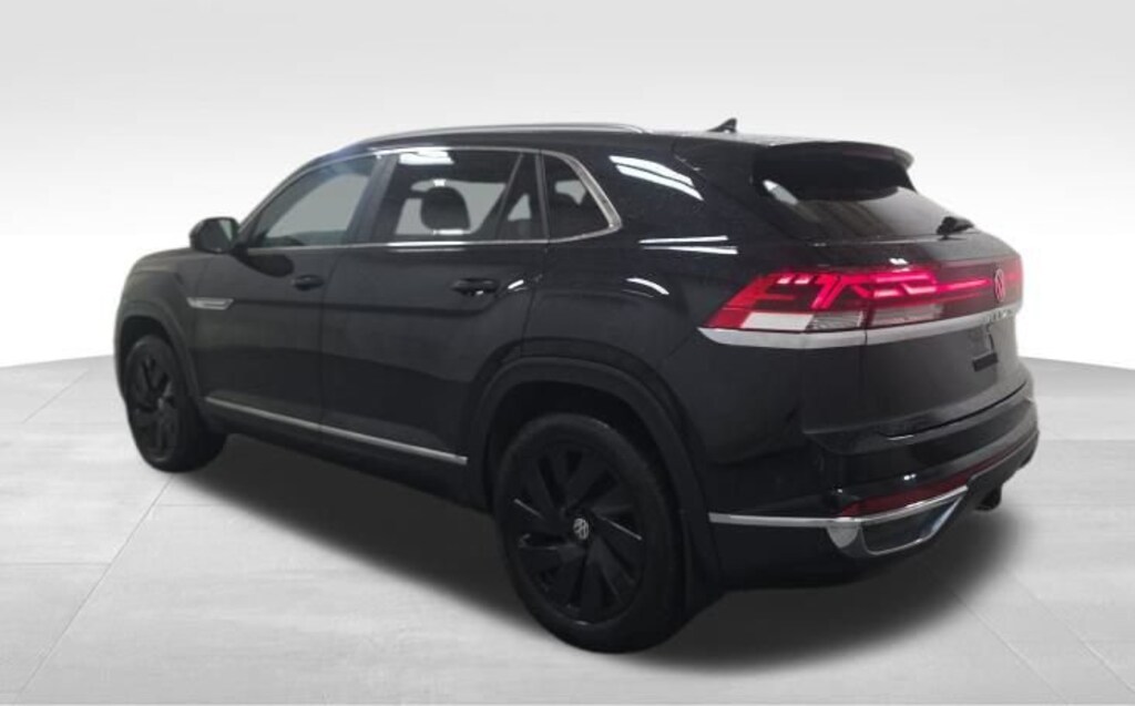 Used 2024 Volkswagen Atlas Cross Sport 2.0T SEL