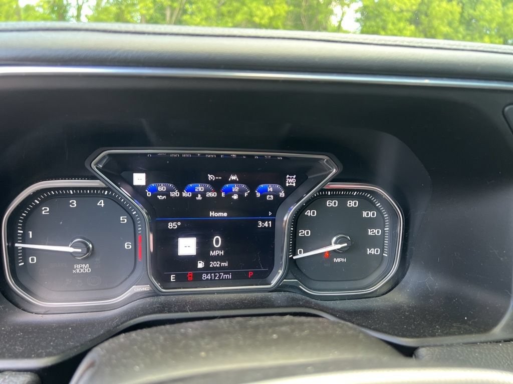 2021 GMC Yukon XL Denali - Photo 18