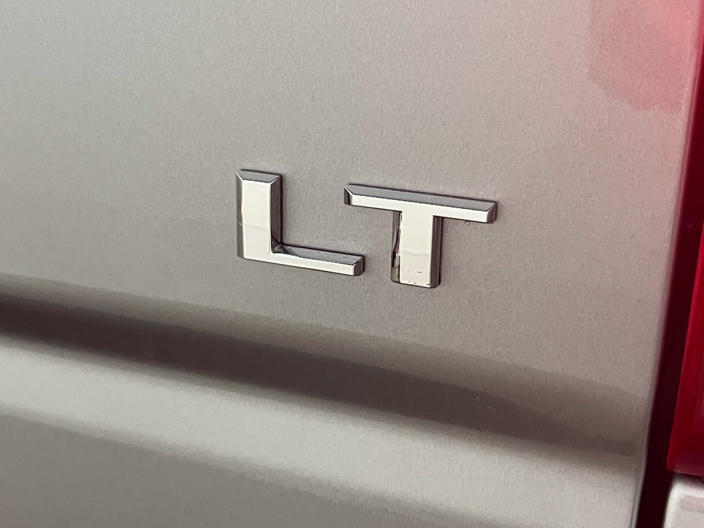 2026 Chevrolet Silverado 1500 LT - Photo 6