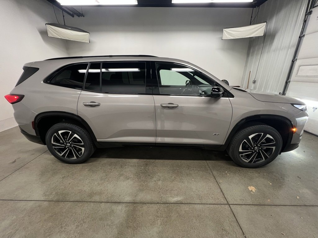 New 2026 Buick Enclave Sport Touring SUV