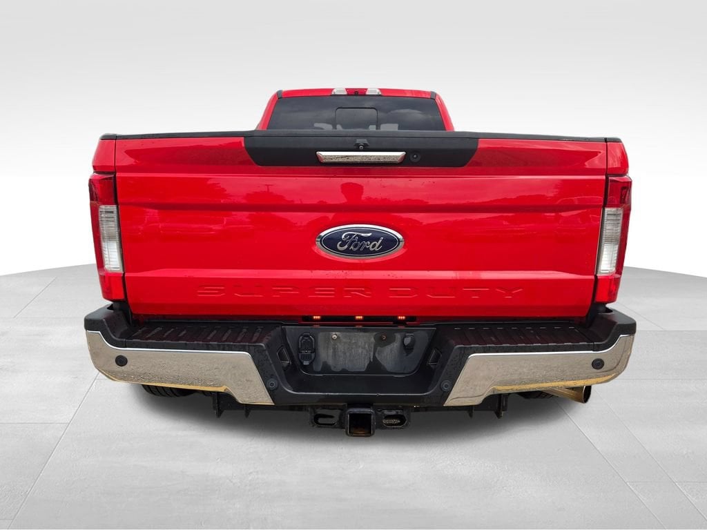 Used 2019 Ford F-350 Lariat Truck