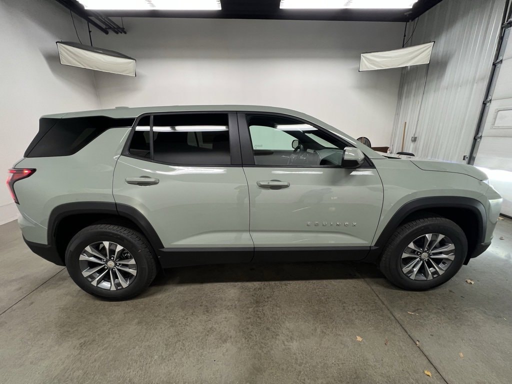 New 2026 Chevrolet Equinox LT SUV