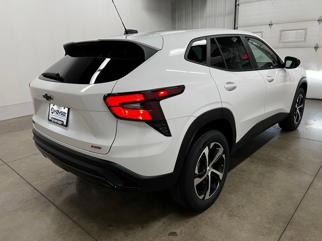 New 2026 Chevrolet Trax 1RS SUV