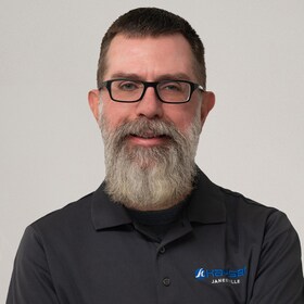 Staff member Leif Sykora from 945b3ce10a04