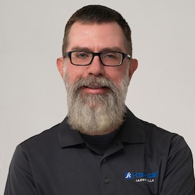 Staff member Leif Sykora from 945b3ce10a04