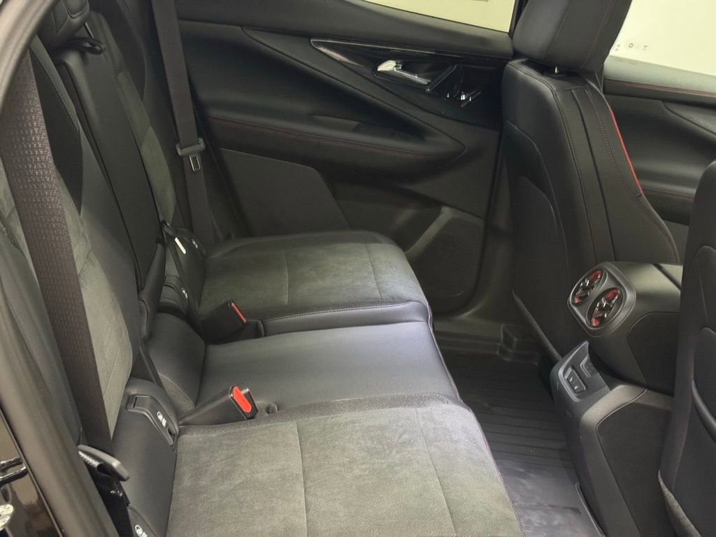 2025 Chevrolet Blazer EV RS - Photo 21