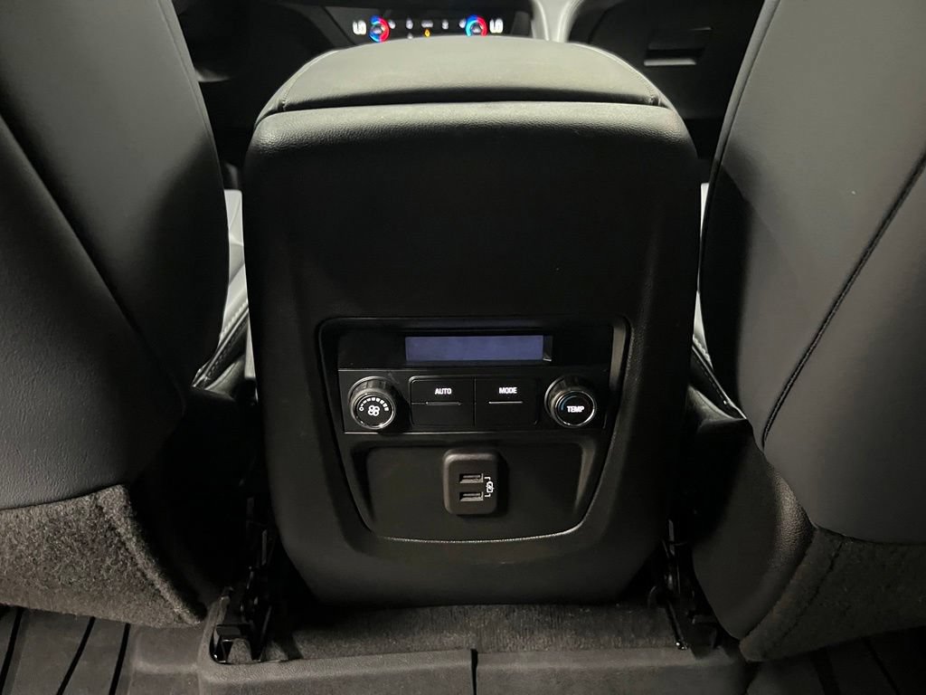 2023 Buick Enclave Essence - Photo 32