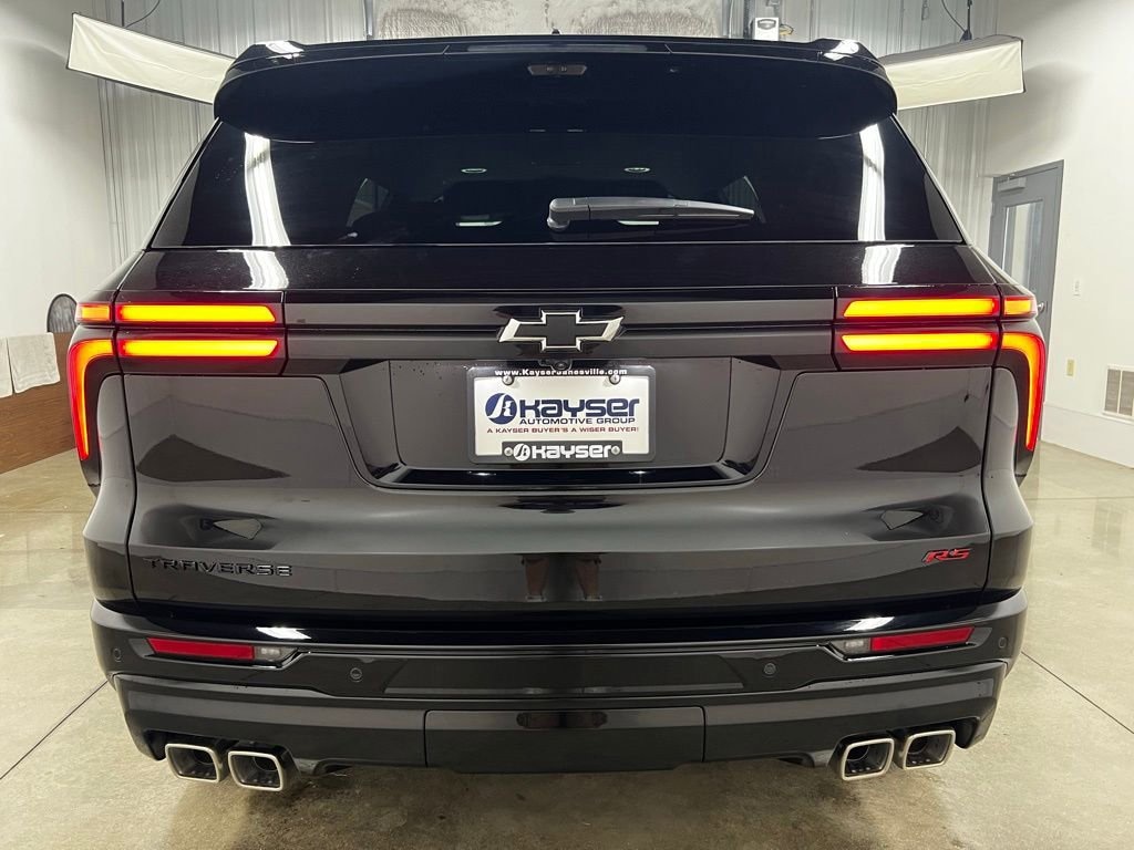 New 2026 Chevrolet Traverse RS SUV