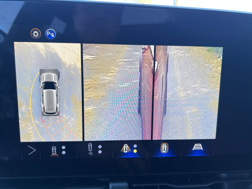 2025 Chevrolet Equinox RS - Photo 14