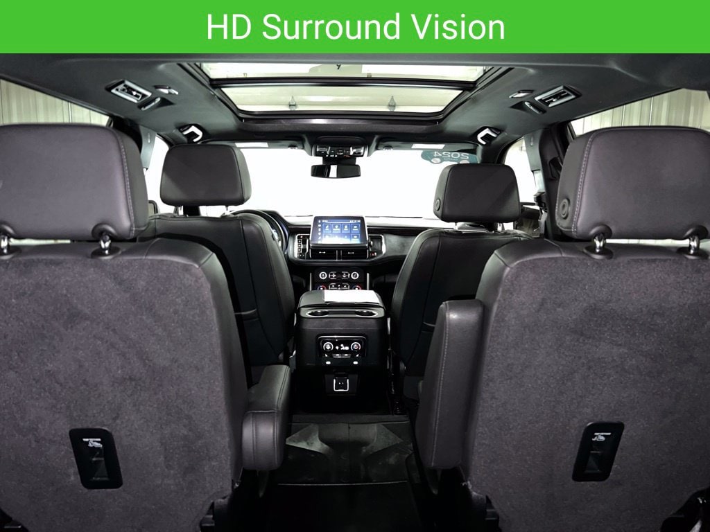 2024 Chevrolet Suburban Z71 - Photo 47