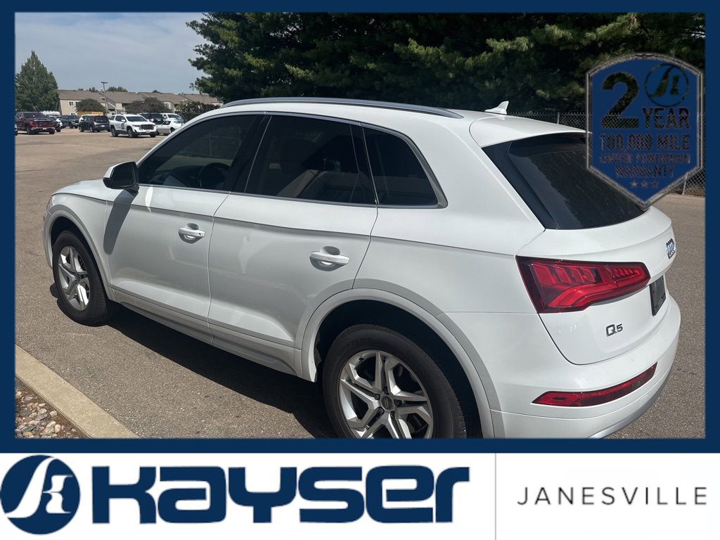2019 Audi Q5 Premium photo 3