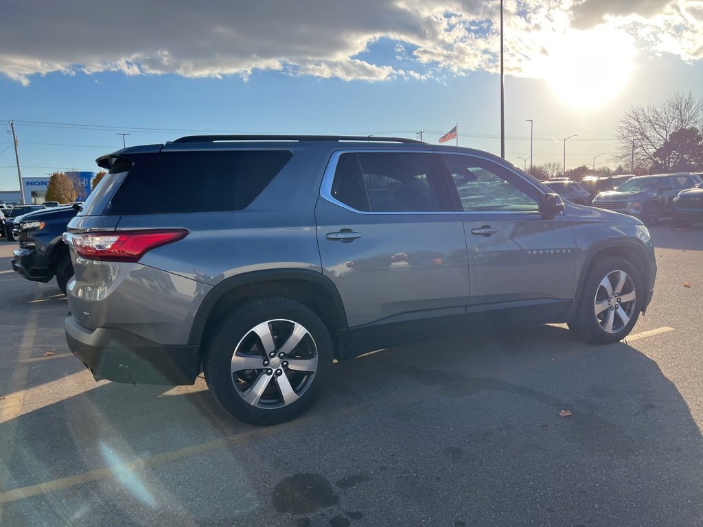 2019 Chevrolet Traverse Leather photo 3