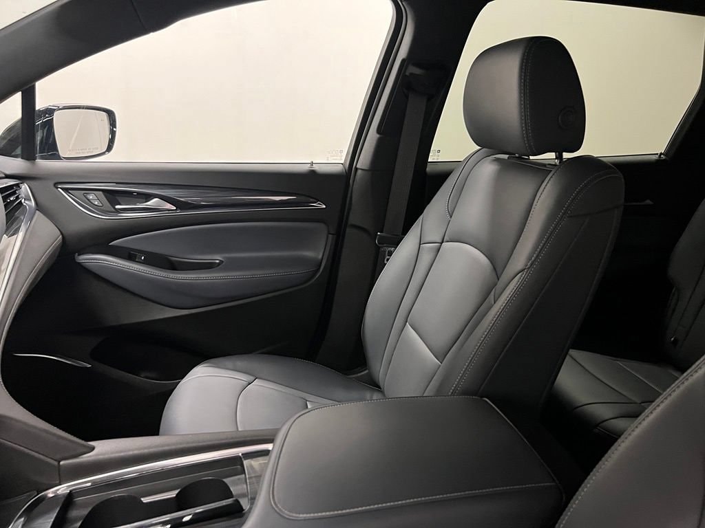 2023 Buick Enclave Essence - Photo 27