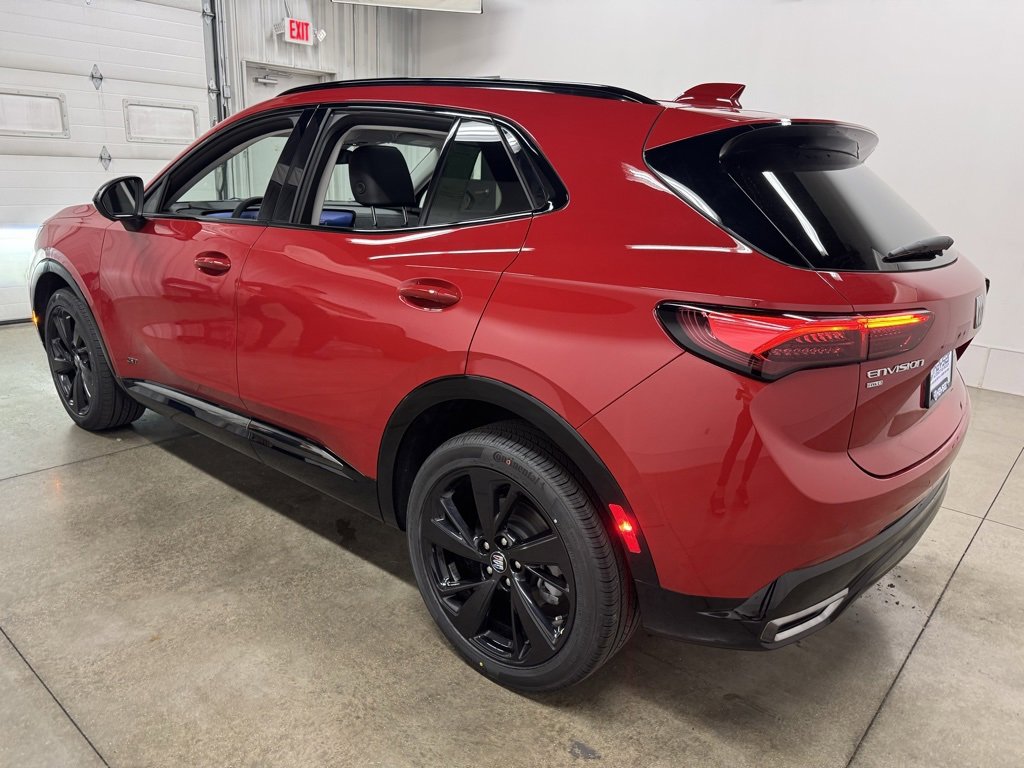 2025 Buick Envision Sport Touring photo 3
