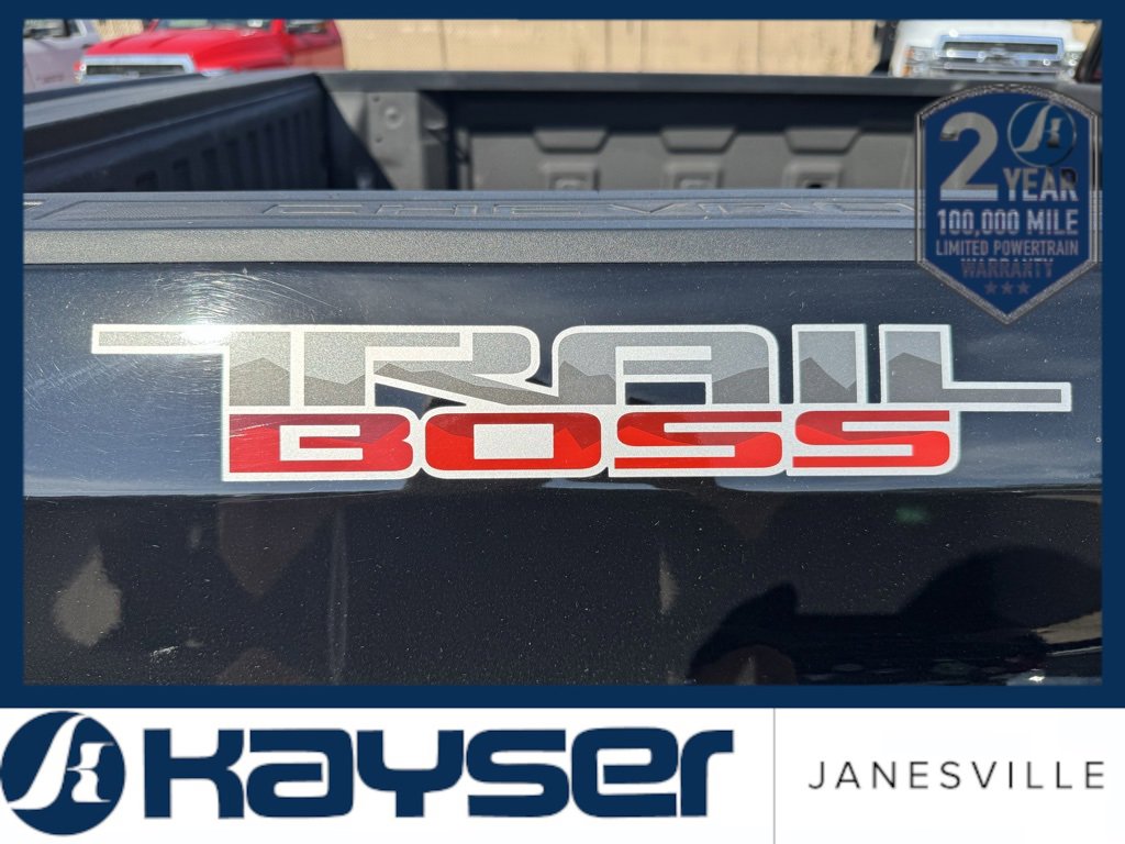 2020 Chevrolet Silverado 1500 LT Trail Boss photo 2