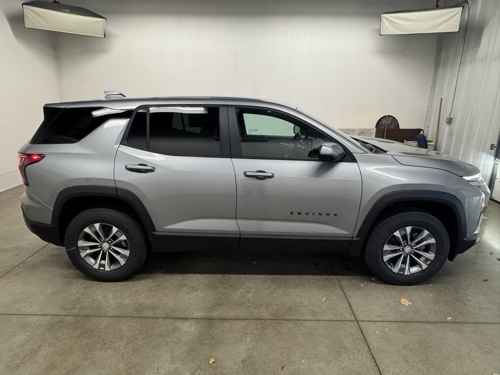 New 2026 Chevrolet Equinox LT SUV