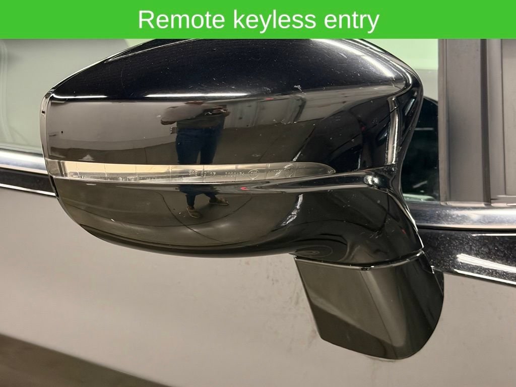 2025 Chrysler Pacifica Select - Photo 11
