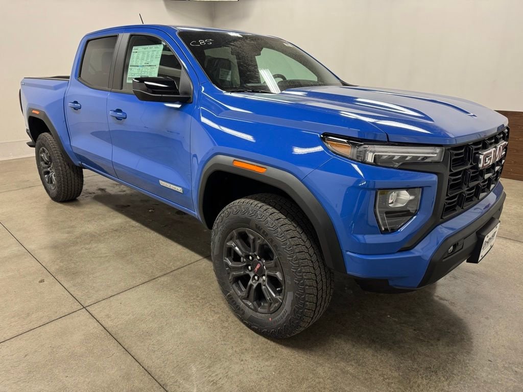 2025 GMC Canyon Elevation's photo