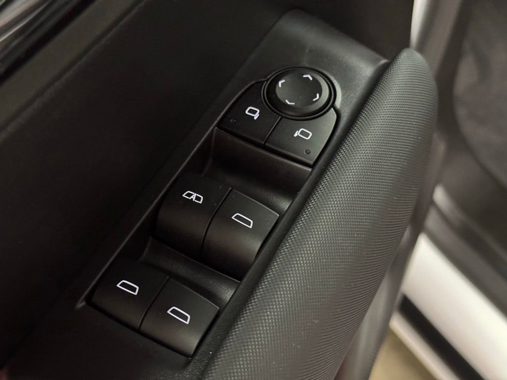 2026 Chevrolet Colorado Z71 - Photo 24