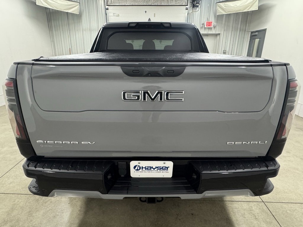 2024 Gmc Sierra EV Denali Edition 1 photo 4