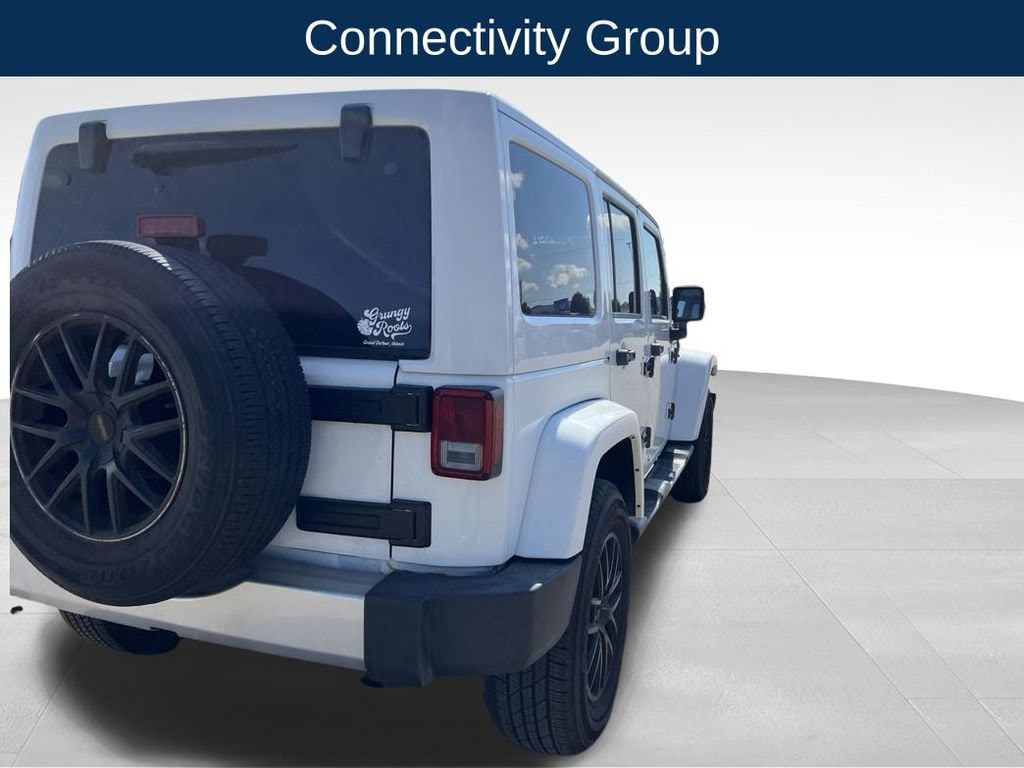 2017 Jeep Wrangler Unlimited Sahara - Photo 6