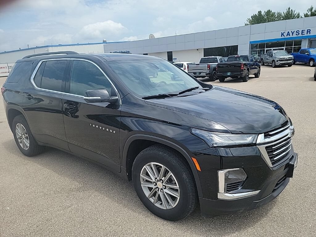 Used 2023 Chevrolet Traverse LT Cloth SUV