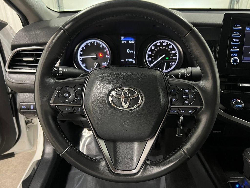 2024 Toyota Camry SE - Photo 18