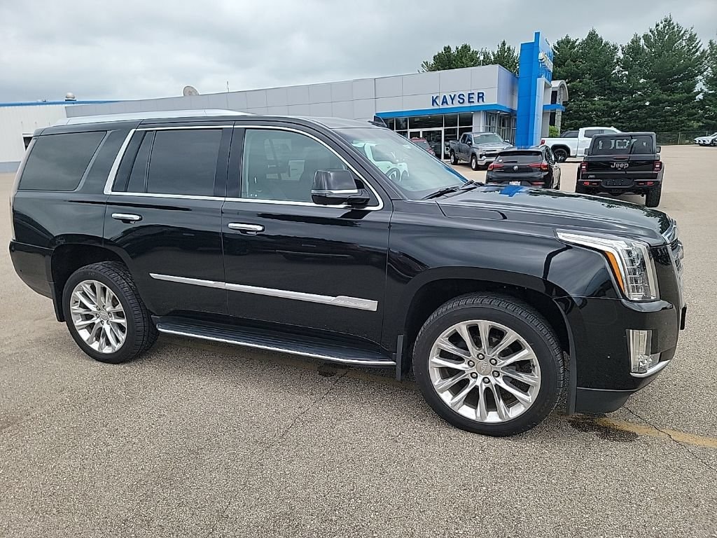 Used 2019 CADILLAC Escalade Luxury SUV