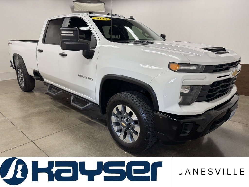 Used 2024 Chevrolet Silverado 2500 HD Custom Truck