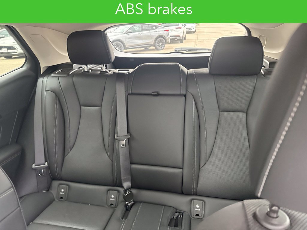 2023 Buick Envision Essence - Photo 17