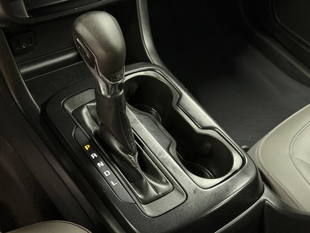 2022 Chevrolet Colorado Work Truck - Photo 28