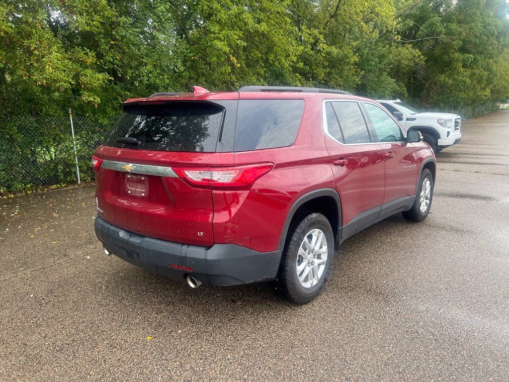 Used 2020 Chevrolet Traverse LT Cloth SUV
