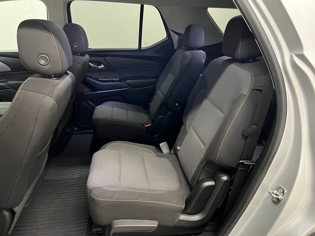 2019 Chevrolet Traverse 1LT - Photo 32