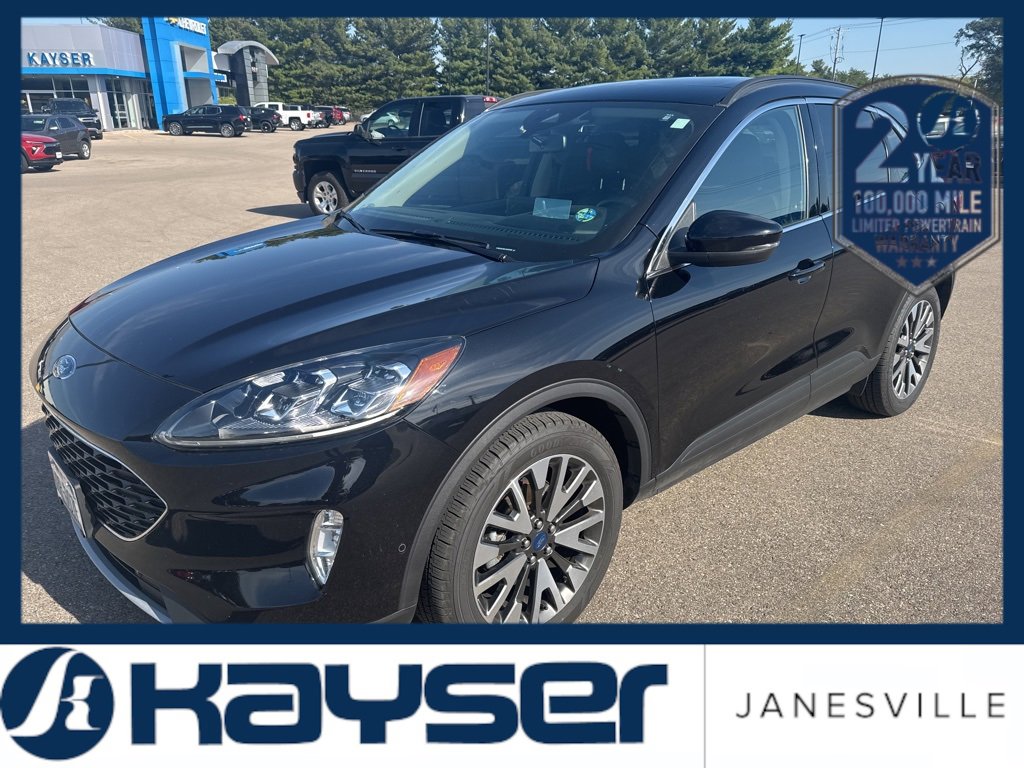 2020 Ford Escape Titanium photo 2