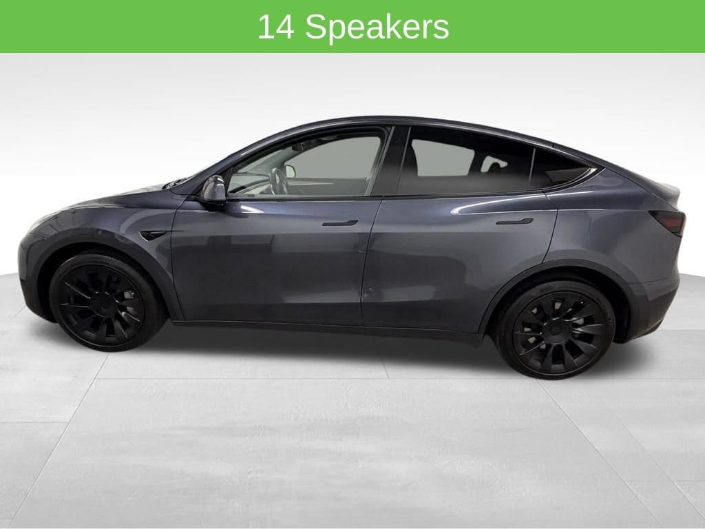 2023 Tesla Model Y Long Range - Photo 8